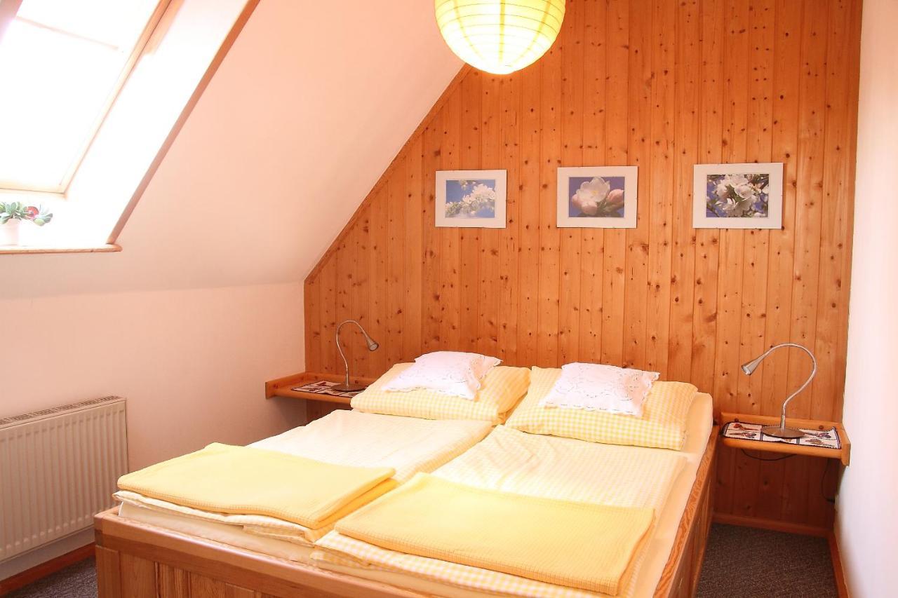 Ferienwohnungen Im Altbauernhaus Hohendorf  Екстериор снимка